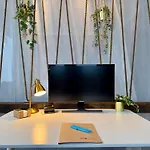 Work And Relax Design-loft Mit Schreibtisch, Starlink Wifi Und Parkplatz *
