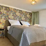 Work And Relax Design-loft Mit Schreibtisch, Starlink Wifi Und Parkplatz 公寓