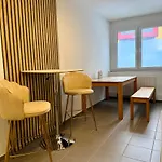 Work And Relax Design-loft Mit Schreibtisch, Starlink Wifi Und Parkplatz