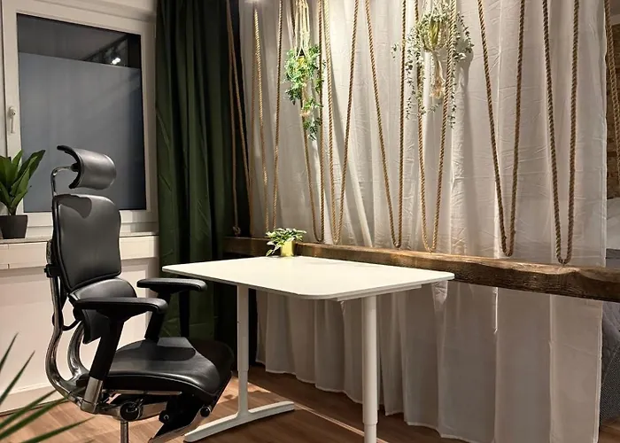 Work And Relax Design-loft Mit Schreibtisch, Starlink Wifi Und Parkplatz * Oldenburg