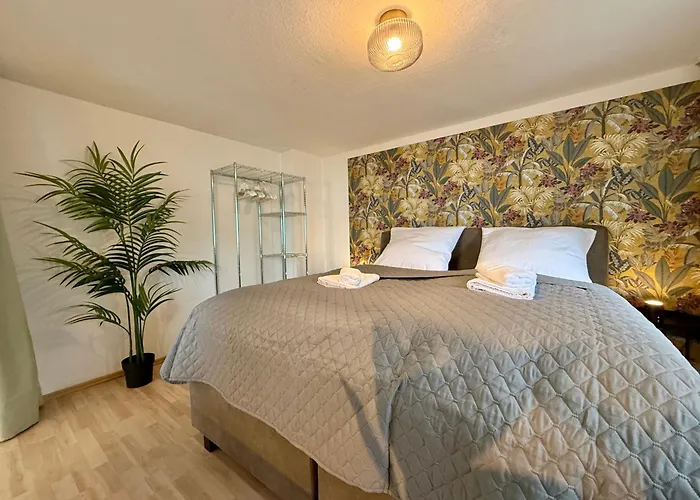 Lejlighed Work And Relax Design-loft Mit Schreibtisch, Starlink Wifi Und Parkplatz