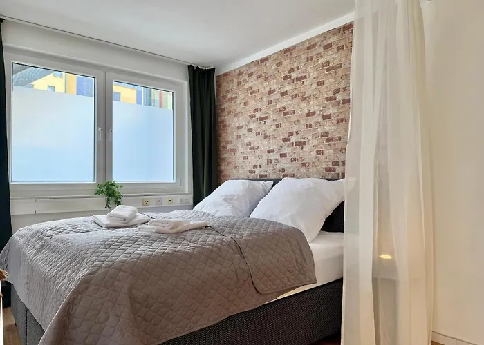 Work And Relax Design-loft Mit Schreibtisch, Starlink Wifi Und Parkplatz Lejlighed Oldenburg