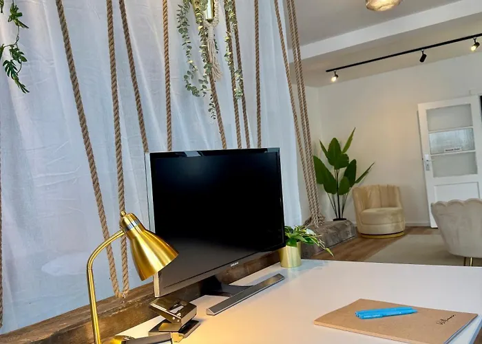 Work And Relax Design-loft Mit Schreibtisch, Starlink Wifi Und Parkplatz