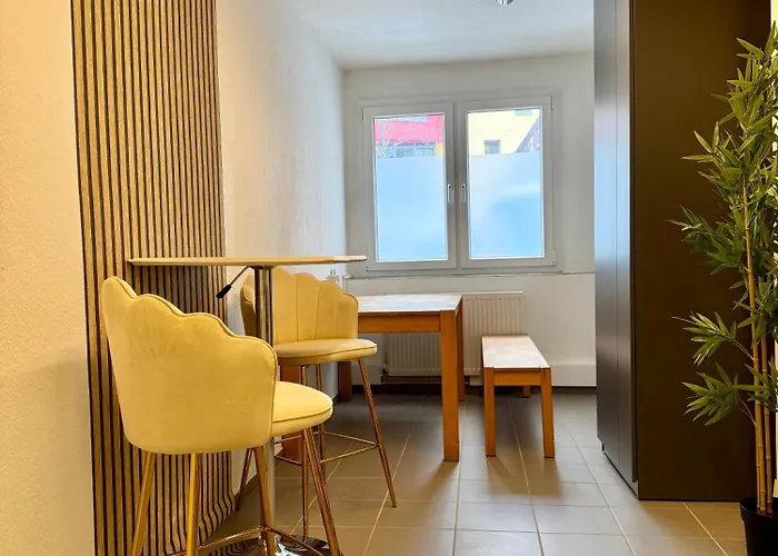 Lejlighed Work And Relax Design-loft Mit Schreibtisch, Starlink Wifi Und Parkplatz *