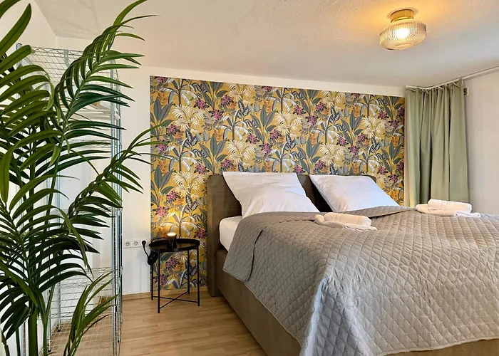 Work And Relax Design-loft Mit Schreibtisch, Starlink Wifi Und Parkplatz Lejlighed Oldenburg